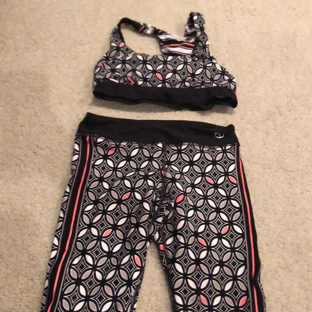 Trink Turk workout outfit